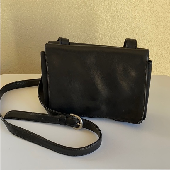 BRI:DGE Handbags - BRI:DGE Crossbody Purse - Black